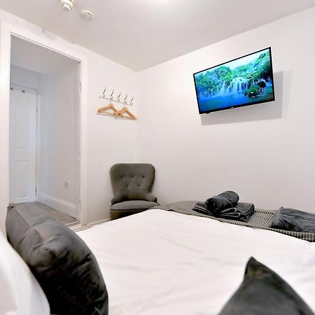 Central London Luxury Studios Fulham Close To Underground Newly Refurbished Eksteriør billede