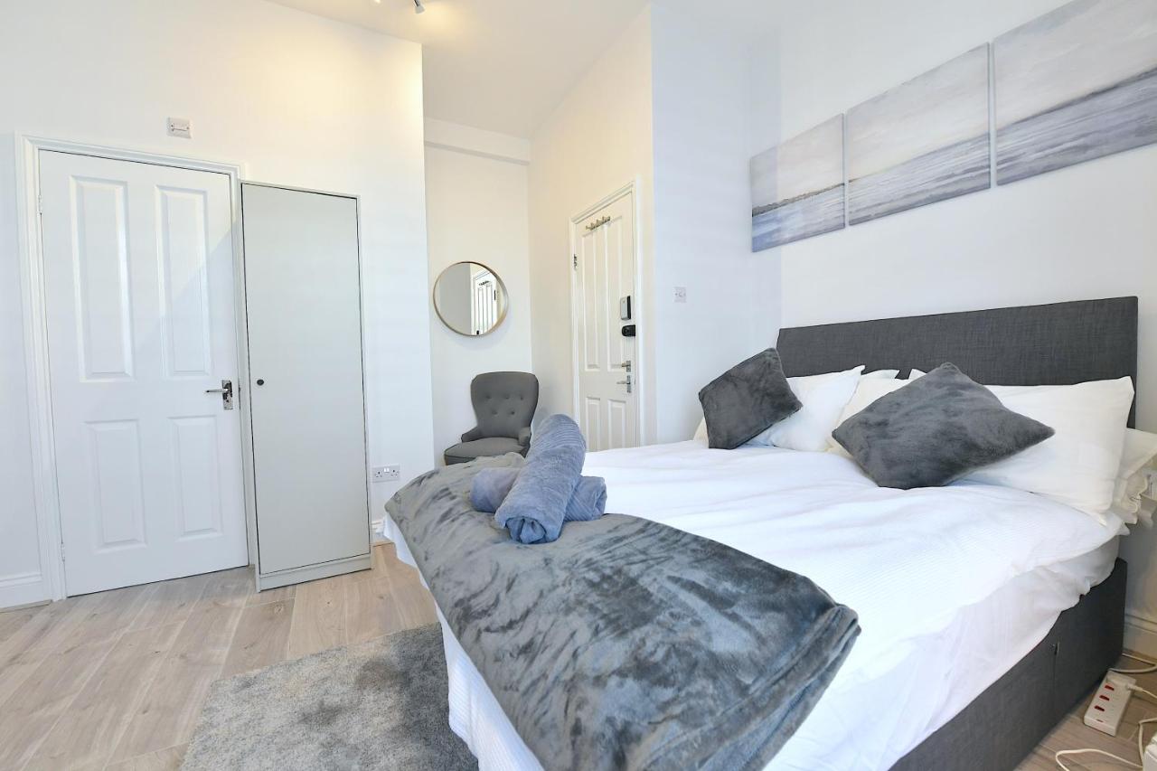 Central London Luxury Studios Fulham Close To Underground Newly Refurbished Eksteriør billede