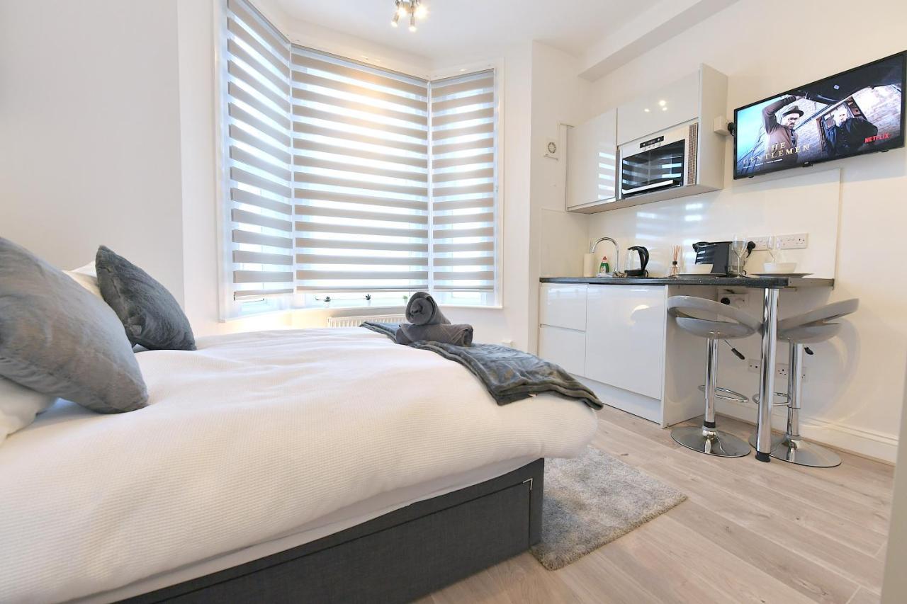 Central London Luxury Studios Fulham Close To Underground Newly Refurbished Eksteriør billede