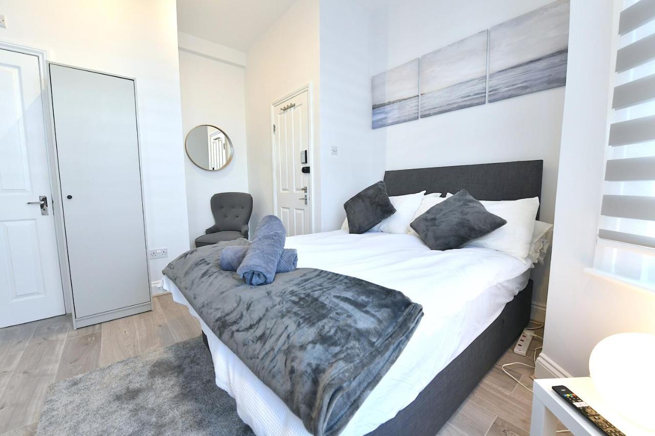 Central London Luxury Studios Fulham Close To Underground Newly Refurbished Eksteriør billede