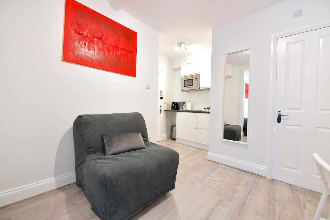 Central London Luxury Studios Fulham Close To Underground Newly Refurbished Eksteriør billede